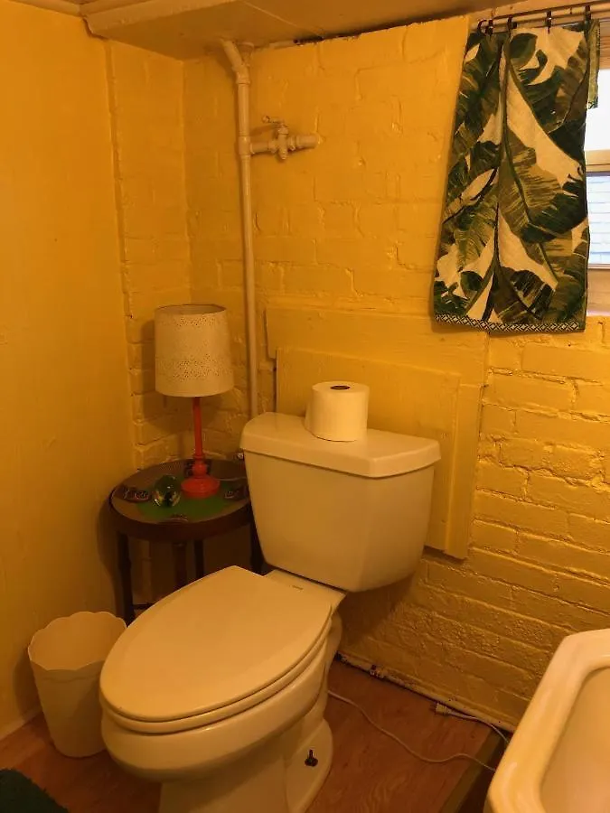 Rustic Beach Front Basement Apt, Pet Friendly Wi-Fi Apts North Camellia Acres